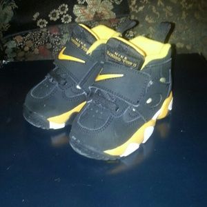 Nike diamond Turf toddlers