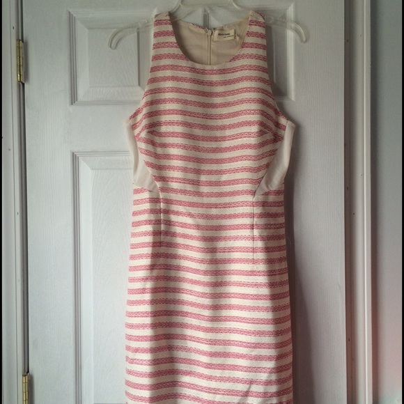 🎀 New! Pink stripe sheath dress - Picture 4 of 4