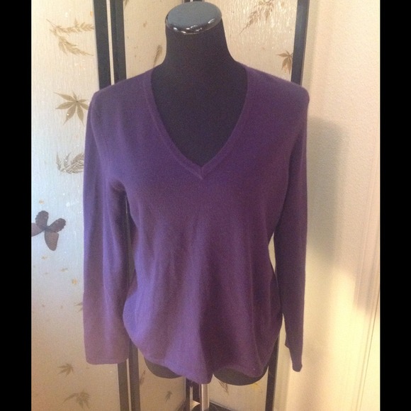 👚Purple sweater👚