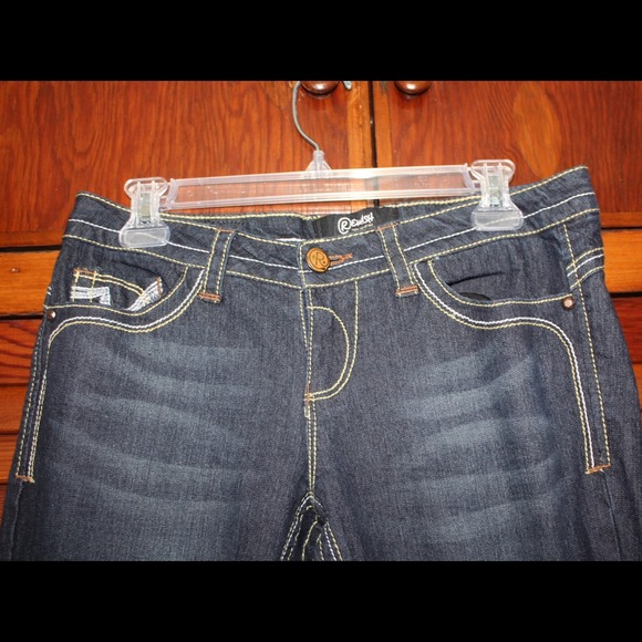 Jeans - Picture 2 of 4