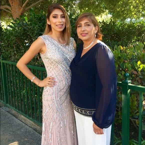 Meet your seller! - Picture 4 of 8