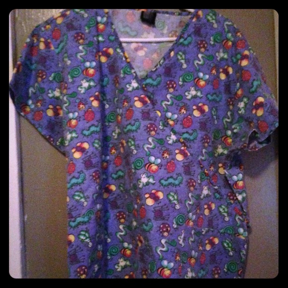 Scrub top