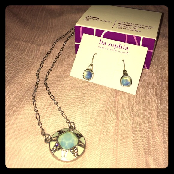 Lia Sophia Set