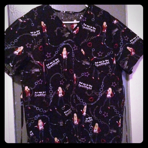 Scrub top