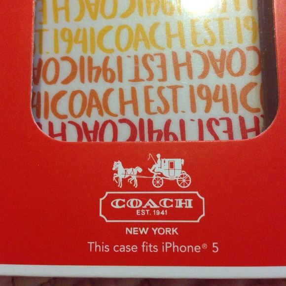 💯% authentic Coach iphone 5 case - Picture 3 of 4
