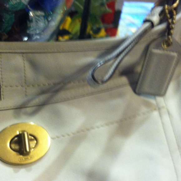 Sold - Picture 2 of 4