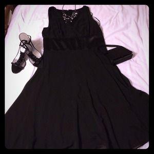 Chiffon and satin dress-black in color