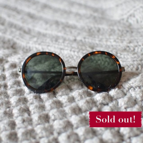 Audrey shades (tortoise/gunmetal)