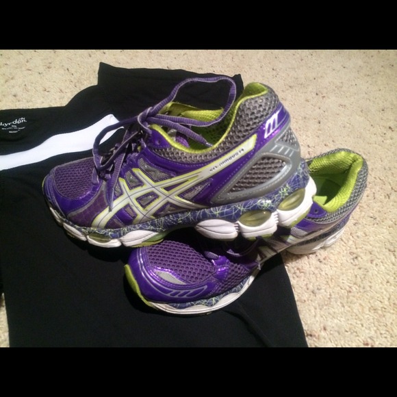 oasis volleyball shoes