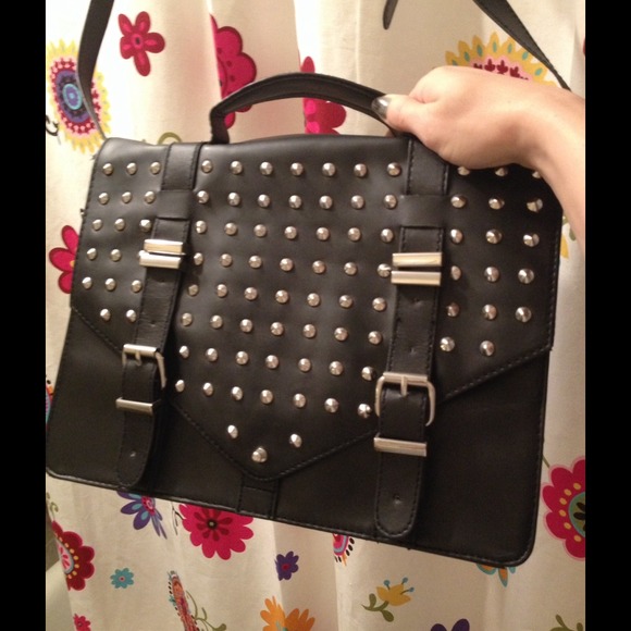 Studded tablet bag