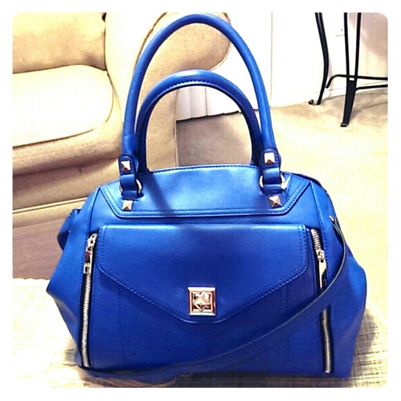 SOLD!!!!!!Jessica Simpson Hadley Satchel