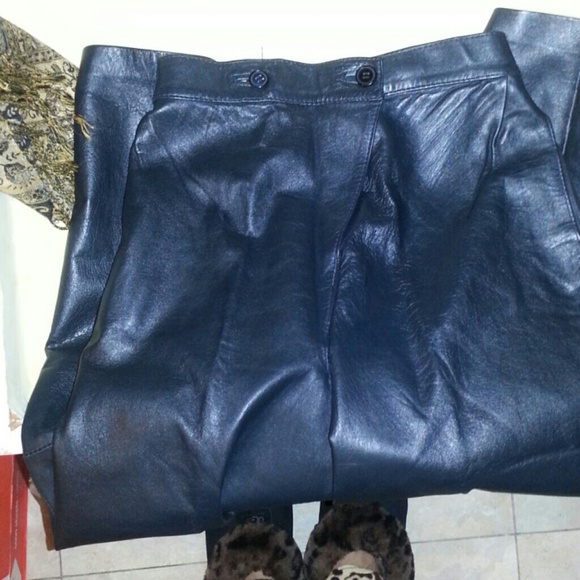 Blk leather cropped pants - Picture 2 of 4