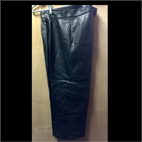 Blk leather cropped pants - Picture 3 of 4