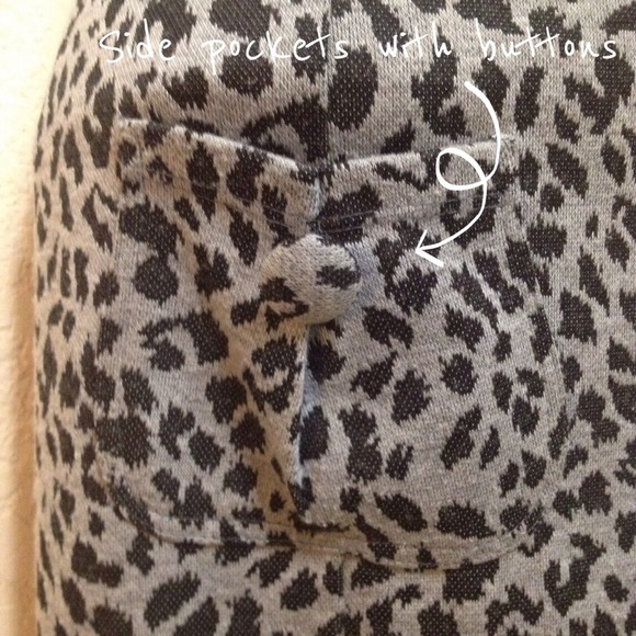 HP!2X! Black and gray, sexy cheetah pencil dress. - Picture 2 of 3