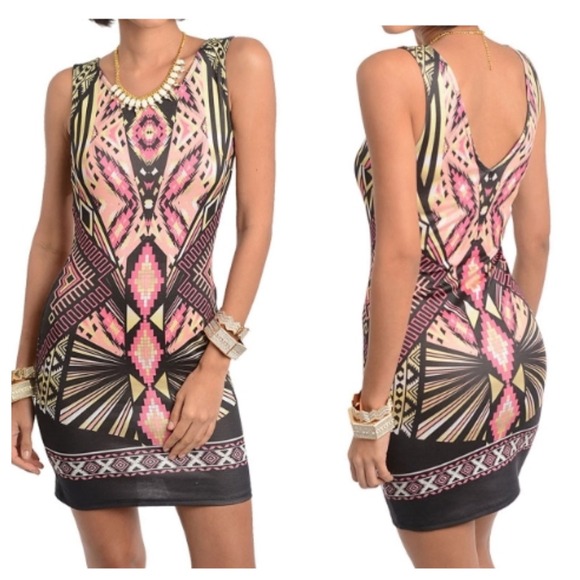 NEW! SLEEVELESS PRINTED DRESS - Picture 2 of 2