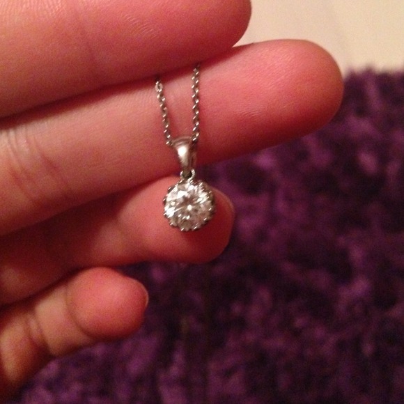 Princess crown necklace