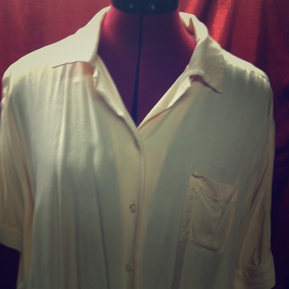 Elizabeth and James button down blouse, soft pink