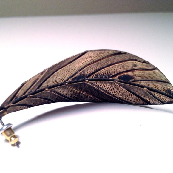 Bronze leaf earrings
