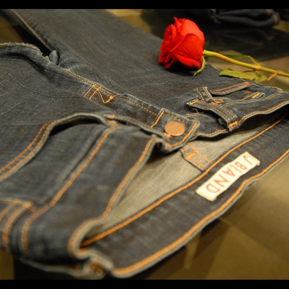 J Brand Jeans - Picture 1 of 4