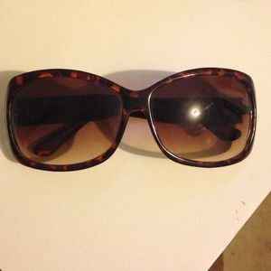 Steve Madden Sunglasses