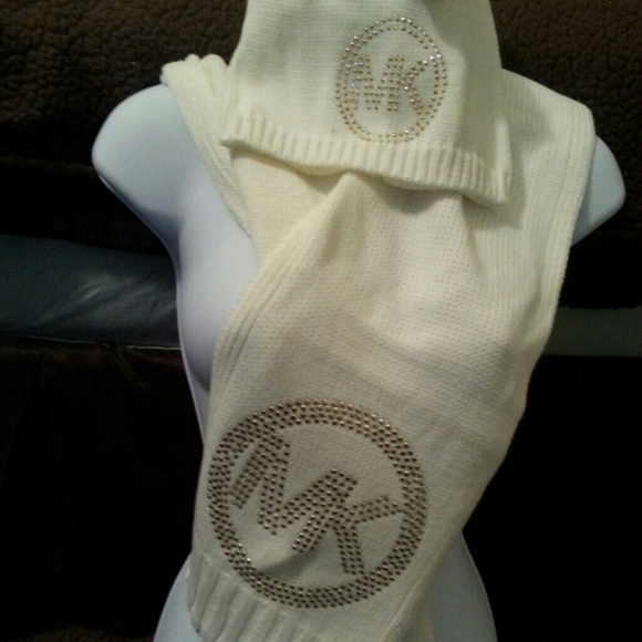 Sold - Picture 2 of 4