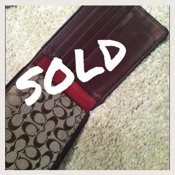 ❗sold❗Leather Coach wallet