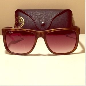 ON HOLD-Authentic Ray-Ban Sunglasses!!