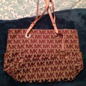 Authentic Michael Kors Bag. Like new without tags