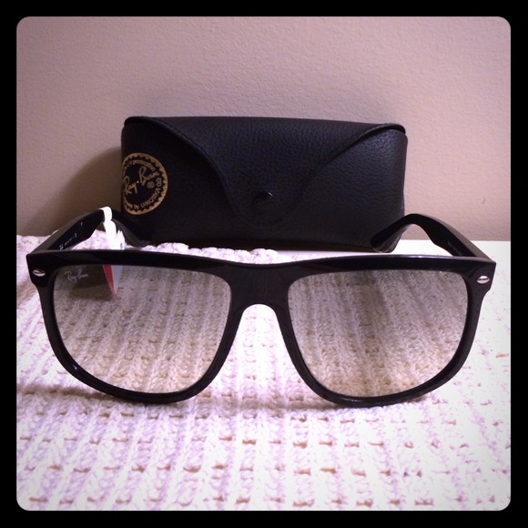 Authentic Ray-Ban Sunglasses!!