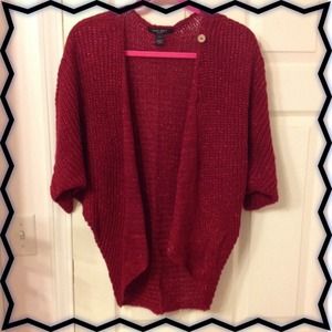 Gorgeous sweater 🎉Host Pick🎉