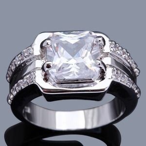 🚨Sale🚨 3 ct Cushion Cut Crystal 10kt White GP