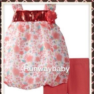 🌴Two piece Coral set🌴