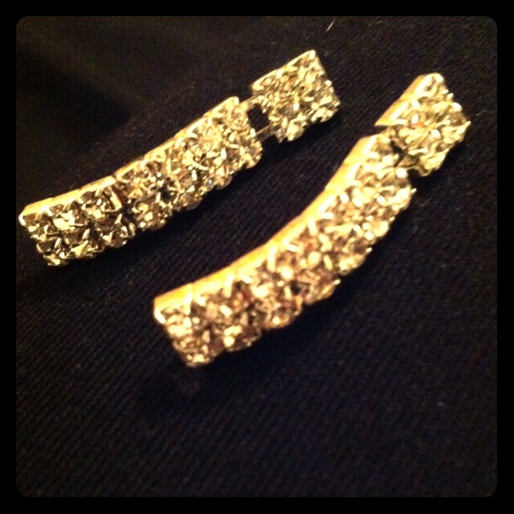 Cute earrings for special occasions :)