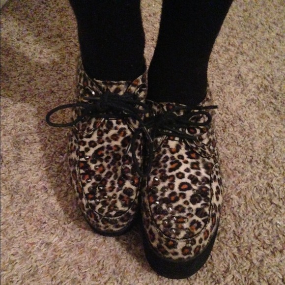 Spiked cheetah creepers - Picture 3 of 4