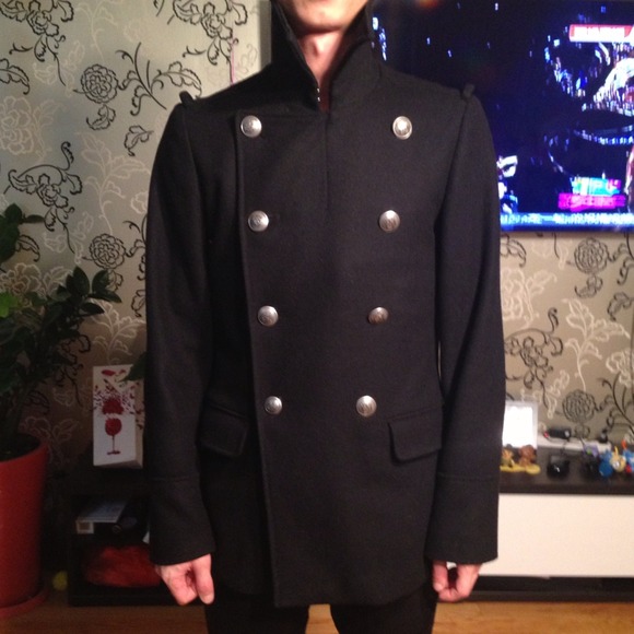 Out ware - Picture 1 of 1