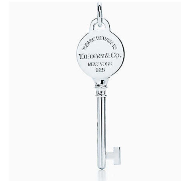 T&CO signature RTT key Pendant