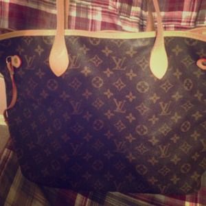 Large bag ❤️traded❤️