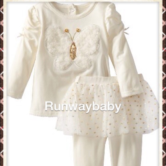 ⚡️2 piece butterfly beige set⚡️