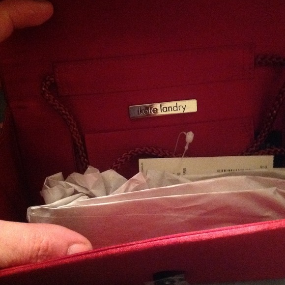 NWT👜Kate Landry clutch👜 - Picture 3 of 4
