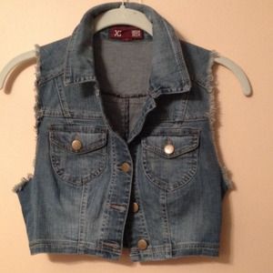 Cropped Denim Vest
