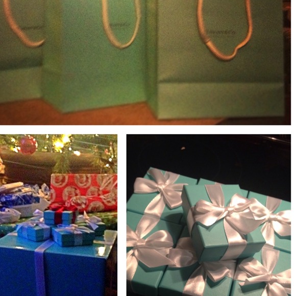 ALWAYS A VERY TIFFANY CHRISTMAS 😍