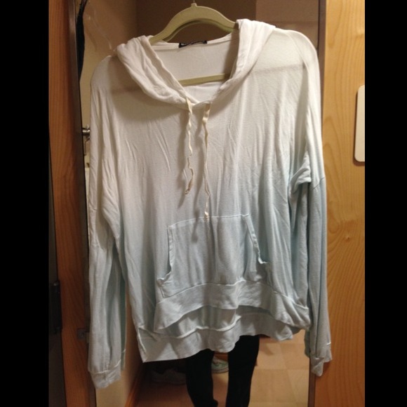 ❌❌SOLD❌❌Brandy baby blue ombre hoodie