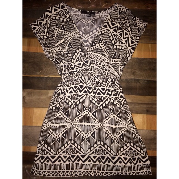 Forever 21 Tribal Print dress // Medium - Picture 1 of 4