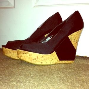 Peep toe Wedge by Massimo
