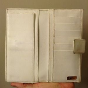 Authentic Gucci Wallet White Leather