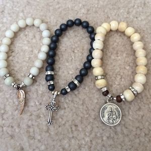 Saintly edge bracelet bundle