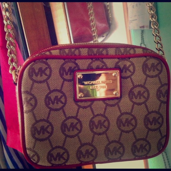 Authentic Michael Kors Crossbody