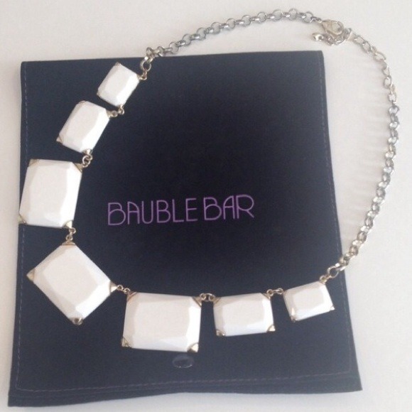 ❌SOLD IN BUNDLE❌BaubleBar Glam Neige Necklace