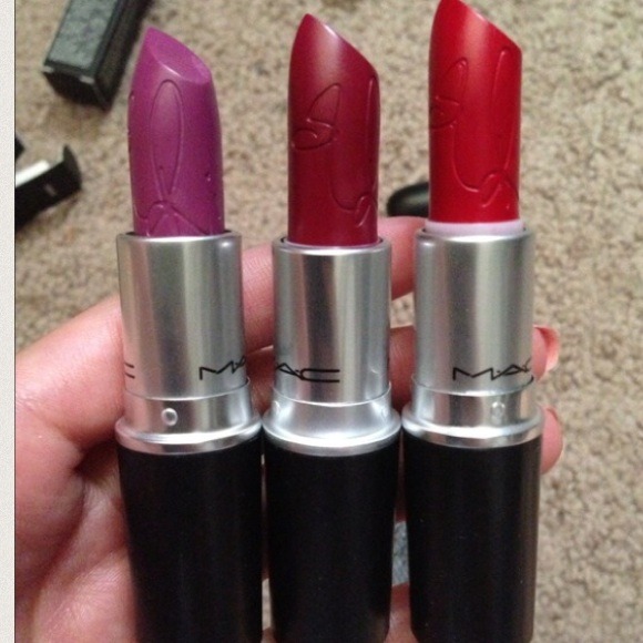 Mac Riri woo lipstick