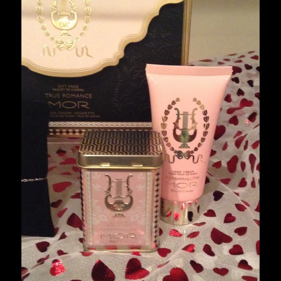 True Romance Gift Purse+Arrow Bracelet - Picture 2 of 4